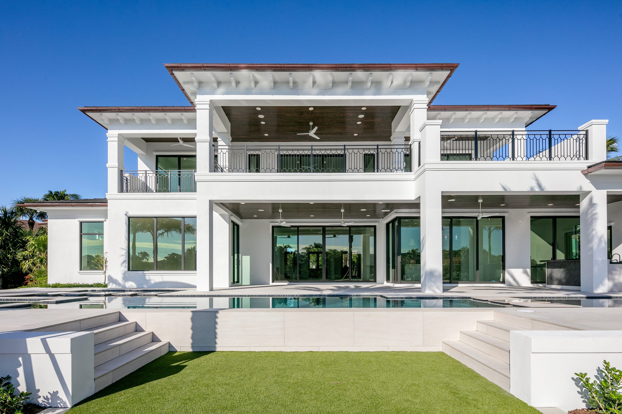 Pool and sun deck in Manalapan — built by Varga Homes